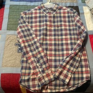 American Eagle Button Up